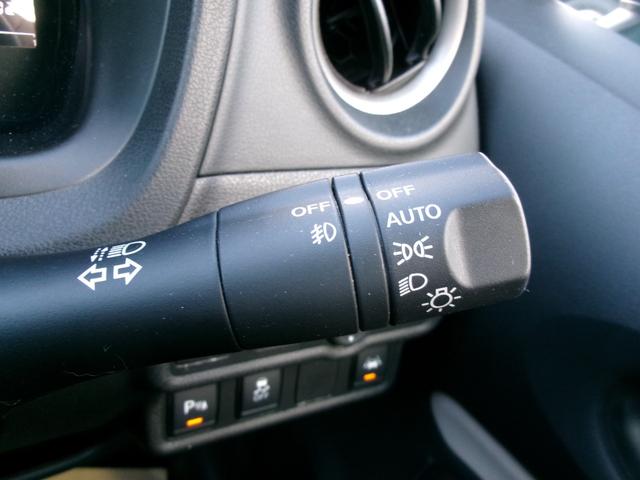 ノート ｅ－パワー　Ｘ　シーギア　ツーリングパッケージ装着車　ＡＬＰＩＮＥナビ　バックカメラ　ＥＴＣ　社外ドライブレコーダー　衝突軽減ブレーキ　踏み間違い防止　車線逸脱警報　ＬＥＤヘッドランプ　フォグランプ　オートライト　オートエアコン　インテリジェントキー（22枚目）