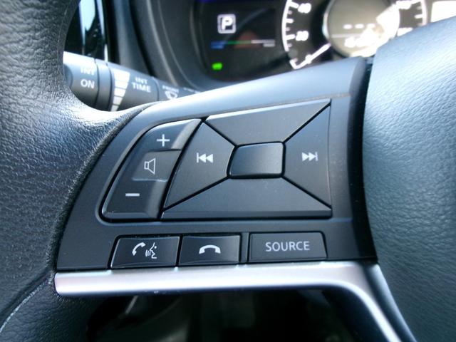 ノート ｅ－パワー　Ｘ　シーギア　ツーリングパッケージ装着車　ＡＬＰＩＮＥナビ　バックカメラ　ＥＴＣ　社外ドライブレコーダー　衝突軽減ブレーキ　踏み間違い防止　車線逸脱警報　ＬＥＤヘッドランプ　フォグランプ　オートライト　オートエアコン　インテリジェントキー（23枚目）