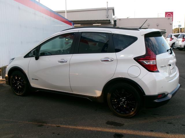 ノート ｅ－パワー　Ｘ　シーギア　ツーリングパッケージ装着車　ＡＬＰＩＮＥナビ　バックカメラ　ＥＴＣ　社外ドライブレコーダー　衝突軽減ブレーキ　踏み間違い防止　車線逸脱警報　ＬＥＤヘッドランプ　フォグランプ　オートライト　オートエアコン　インテリジェントキー（43枚目）