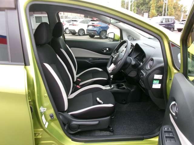 ノート X DIG-S ワンオーナー 当社下取車 純正CD一体型AM/FMチューナー ドライブレコーダー 衝突軽減ブレーキ 踏み間違い防止 車線逸脱警報 オートライト ハイビームアシスト インテリジェントキー オートエアコン(10枚目)