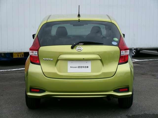 ノート X DIG-S ワンオーナー 当社下取車 純正CD一体型AM/FMチューナー ドライブレコーダー 衝突軽減ブレーキ 踏み間違い防止 車線逸脱警報 オートライト ハイビームアシスト インテリジェントキー オートエアコン(15枚目)