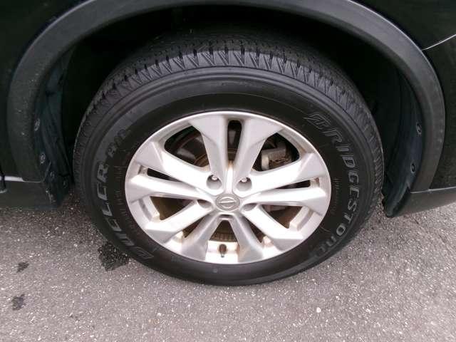 エクストレイル 20X エマージェンシーブレーキパッケージ NissanConnectナビ アラウンドビューモニター オートクルーズコントロール LEDヘッドランプ フォグランプ シートヒーター ルーフレール 衝突軽減ブレーキ 踏み間違い防止 車線逸脱警報(20枚目)