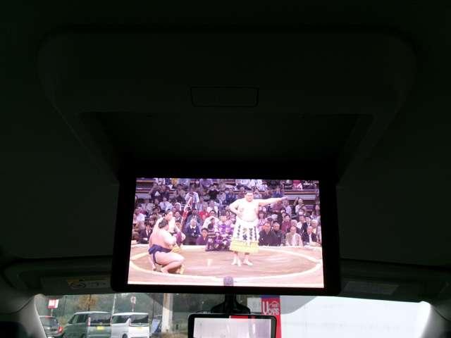 セレナ e-パワー ハイウェイスターV プロパイロット 純正メモリーナビ後席モニターアラウンドビューモニター 両側ハンズフリーオートスライドドア ドライブレコーダー ETC LEDヘッドランプ 衝突軽減ブレーキ 踏み間違い防止 車線逸脱警報(12枚目)