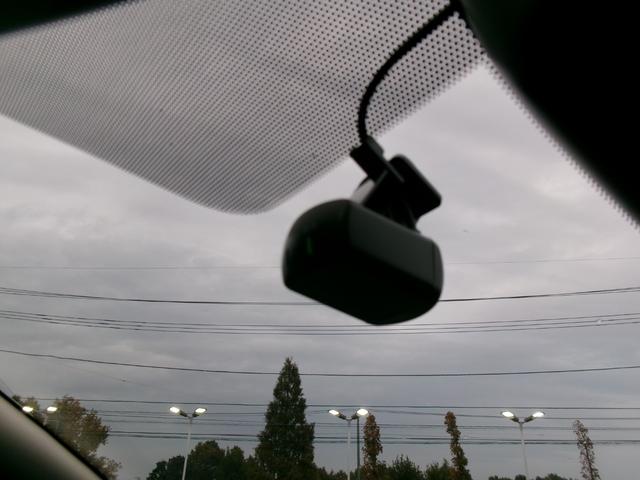 セレナ e-パワー ハイウェイスターV プロパイロット 純正メモリーナビ後席モニターアラウンドビューモニター 両側ハンズフリーオートスライドドア ドライブレコーダー ETC LEDヘッドランプ 衝突軽減ブレーキ 踏み間違い防止 車線逸脱警報(27枚目)