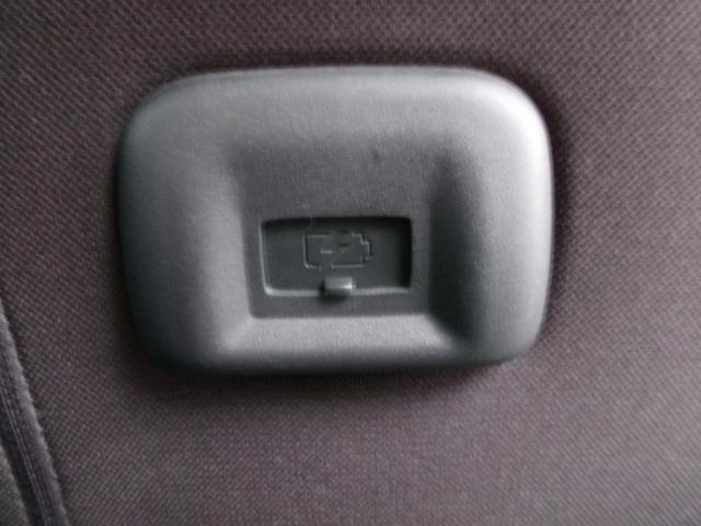 セレナ e-パワー ハイウェイスターV プロパイロット 純正メモリーナビ後席モニターアラウンドビューモニター 両側ハンズフリーオートスライドドア ドライブレコーダー ETC LEDヘッドランプ 衝突軽減ブレーキ 踏み間違い防止 車線逸脱警報(32枚目)