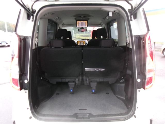 セレナ e-パワー ハイウェイスターV プロパイロット 純正メモリーナビ後席モニターアラウンドビューモニター 両側ハンズフリーオートスライドドア ドライブレコーダー ETC LEDヘッドランプ 衝突軽減ブレーキ 踏み間違い防止 車線逸脱警報(42枚目)