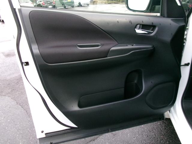 セレナ e-パワー ハイウェイスターV プロパイロット 純正メモリーナビ後席モニターアラウンドビューモニター 両側ハンズフリーオートスライドドア ドライブレコーダー ETC LEDヘッドランプ 衝突軽減ブレーキ 踏み間違い防止 車線逸脱警報(54枚目)