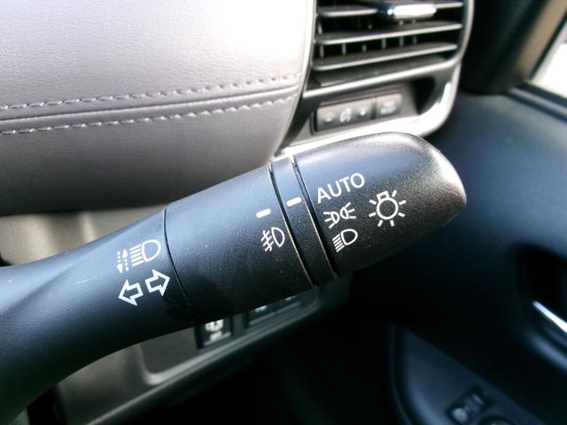 セレナ e-パワー ハイウェイスターV 純正10インチメモリーナビ 後席モニター プロパイロット 両側ハンズフリーオートスライドドア 前後ドライブレコーダー ETC 防水シート 16インチアルミホイール 衝突軽減ブレーキ 踏み間違い防止(22枚目)