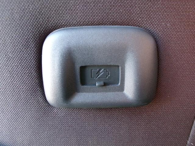 セレナ ＸＶ　純正メモリーナビ　バックビューモニター　フルセグＴＶ　Ｂ　ｌｕｅｔｏｏｔｈ　両側オートスライドドア　前後ドライブレコーダー　オートエアコン　オートライト　衝突軽減ブレーキ　踏み間違い防止　車線逸脱警報（34枚目）