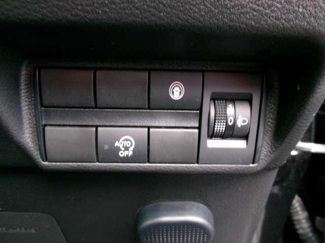 デイズ ハイウェイスター　Ｘ　純正メモリーナビ　アラウンドビューモニター　ドライブレコーダー　ＥＴＣ　Ｂｌｕｅｔｏｏｔｈ　フルセグＴＶ　ＬＥＤヘッドランプ　フォグランプ　オートライト　衝突軽減ブレーキ　踏み間違い防止　車線逸脱警報（3枚目）