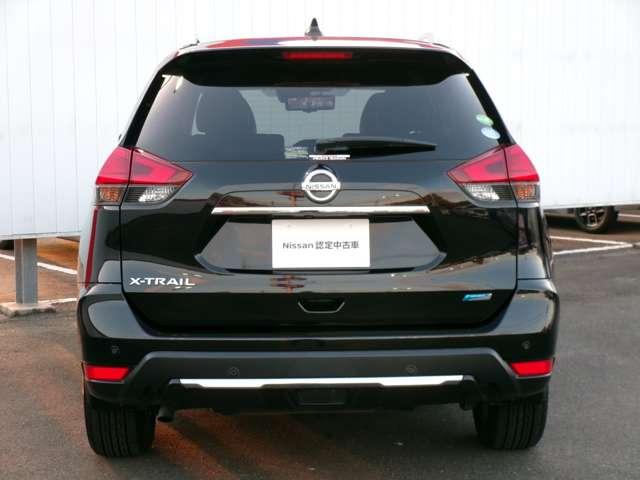 エクストレイル ２０Ｘ　ＮｉｓｓａｎＣｏｎｎｅｃｔナビ　プロパイロット　７人乗り　アラウンドビューモニター　リモコンオートバックドア　ＬＥＤヘッドランプ　インテリジェントルームミラー　パーキングアシスト　衝突軽減ブレーキ（15枚目）