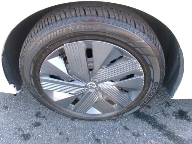 ノート Ｘ　ＮｉｓｓａｎＣｏｎｎｅｃｔナビ　アラウンドビューモニター　前後ドライブレコーダー　インテリジェントルームミラー　ＥＴＣ　オートエアコン　ＬＥＤヘッドランプ　衝突軽減ブレーキ踏み間違い防止　車線逸脱警報（42枚目）