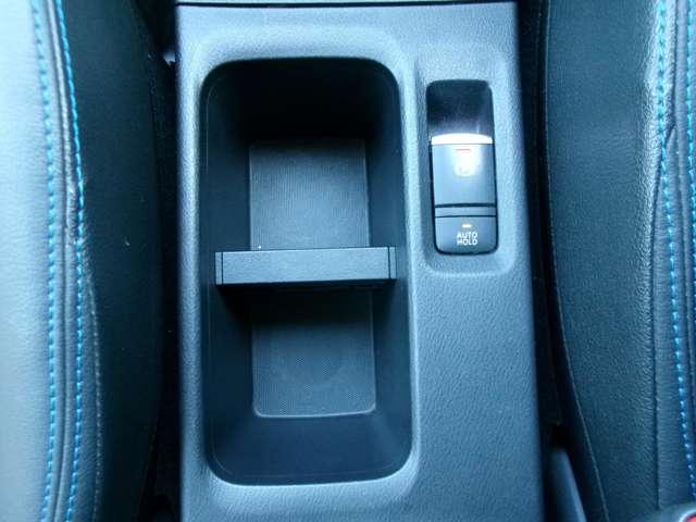 キックス Ｘ　プロパイロット　純正ナビ　アラウンドビューモニター　インテリジェントルームミラー　ステアリング・シートヒーター　寒冷地仕様　前後ドライブレコーダーＥＴＣ　衝突軽減ブレーキ　踏み間違い防止　車線逸脱警報（10枚目）