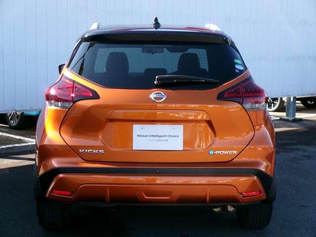 キックス Ｘ　プロパイロット　純正ナビ　アラウンドビューモニター　インテリジェントルームミラー　ステアリング・シートヒーター　寒冷地仕様　前後ドライブレコーダーＥＴＣ　衝突軽減ブレーキ　踏み間違い防止　車線逸脱警報（14枚目）