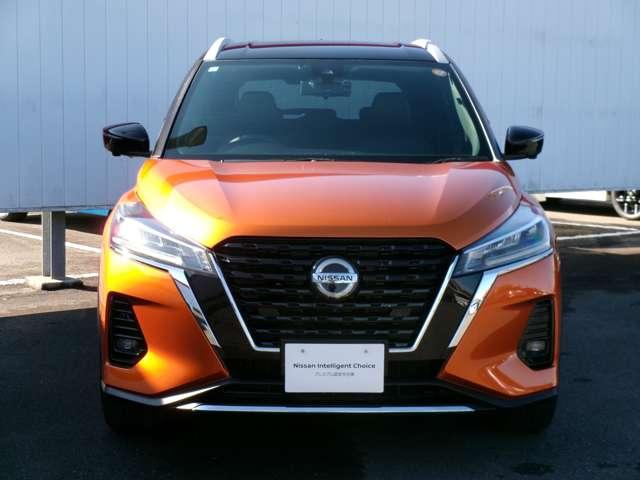 キックス Ｘ　プロパイロット　純正ナビ　アラウンドビューモニター　インテリジェントルームミラー　ステアリング・シートヒーター　寒冷地仕様　前後ドライブレコーダーＥＴＣ　衝突軽減ブレーキ　踏み間違い防止　車線逸脱警報（15枚目）