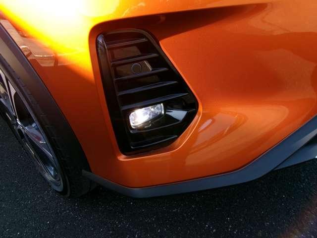 キックス Ｘ　プロパイロット　純正ナビ　アラウンドビューモニター　インテリジェントルームミラー　ステアリング・シートヒーター　寒冷地仕様　前後ドライブレコーダーＥＴＣ　衝突軽減ブレーキ　踏み間違い防止　車線逸脱警報（19枚目）