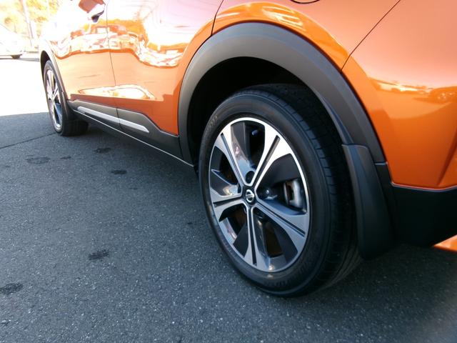 キックス Ｘ　プロパイロット　純正ナビ　アラウンドビューモニター　インテリジェントルームミラー　ステアリング・シートヒーター　寒冷地仕様　前後ドライブレコーダーＥＴＣ　衝突軽減ブレーキ　踏み間違い防止　車線逸脱警報（43枚目）