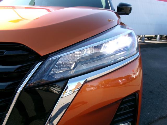 キックス Ｘ　プロパイロット　純正ナビ　アラウンドビューモニター　インテリジェントルームミラー　ステアリング・シートヒーター　寒冷地仕様　前後ドライブレコーダーＥＴＣ　衝突軽減ブレーキ　踏み間違い防止　車線逸脱警報（44枚目）