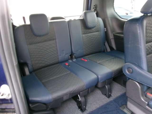 セレナ e-パワー オーテック スポーツスペック プロパイロット 後席フリップダウンモニター 純正10インチメモリーナビ アラウンドビューモニター インテリジェントルームミラー ETC 前後ドライブレコーダー 専用ボディ補強 専用サスペンション(13枚目)