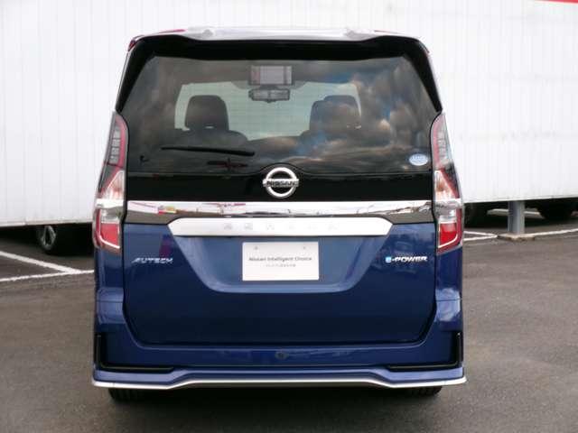 セレナ e-パワー オーテック スポーツスペック プロパイロット 後席フリップダウンモニター 純正10インチメモリーナビ アラウンドビューモニター インテリジェントルームミラー ETC 前後ドライブレコーダー 専用ボディ補強 専用サスペンション(15枚目)