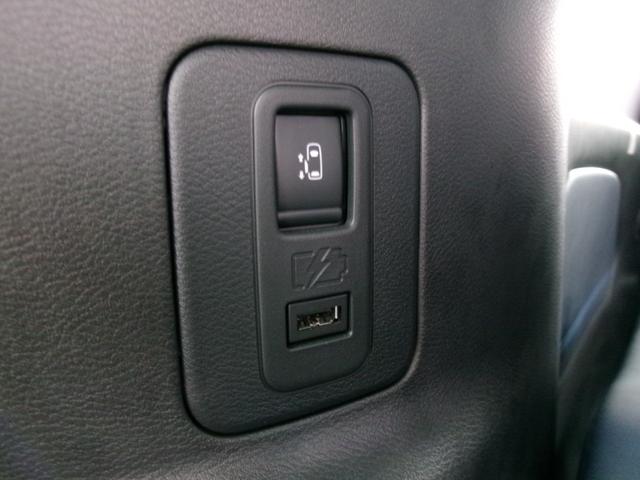 セレナ e-パワー オーテック スポーツスペック プロパイロット 後席フリップダウンモニター 純正10インチメモリーナビ アラウンドビューモニター インテリジェントルームミラー ETC 前後ドライブレコーダー 専用ボディ補強 専用サスペンション(47枚目)