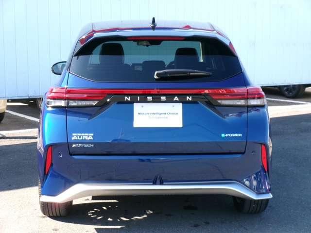 オーラ オーテック　ＮｉｓｓａｎＣｏｎｎｅｃｔナビ　　プロパイロット　　ＢＯＳＥパーソナルプラスサウンドシステム　運転席パワーシート　ステアリング・シートヒーター　アラウンドビューモニター　ＥＴＣ２．０　専用エクステリア（14枚目）