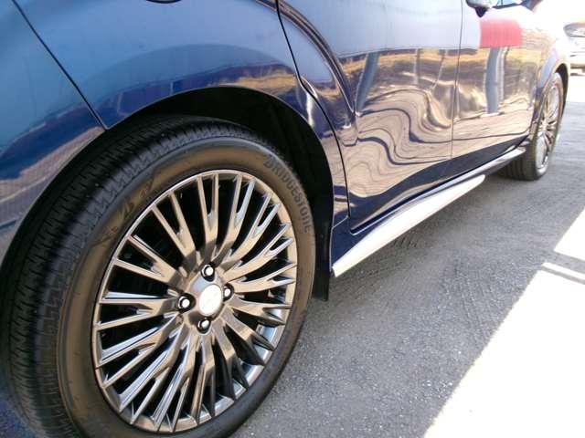 オーラ オーテック　ＮｉｓｓａｎＣｏｎｎｅｃｔナビ　　プロパイロット　　ＢＯＳＥパーソナルプラスサウンドシステム　運転席パワーシート　ステアリング・シートヒーター　アラウンドビューモニター　ＥＴＣ２．０　専用エクステリア（15枚目）