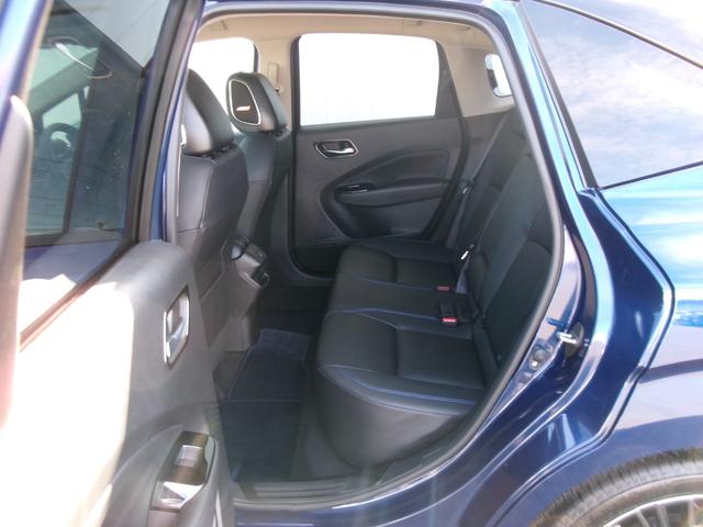 オーラ オーテック　ＮｉｓｓａｎＣｏｎｎｅｃｔナビ　　プロパイロット　　ＢＯＳＥパーソナルプラスサウンドシステム　運転席パワーシート　ステアリング・シートヒーター　アラウンドビューモニター　ＥＴＣ２．０　専用エクステリア（38枚目）