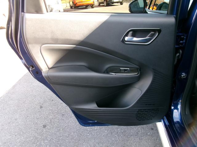 オーラ オーテック　ＮｉｓｓａｎＣｏｎｎｅｃｔナビ　　プロパイロット　　ＢＯＳＥパーソナルプラスサウンドシステム　運転席パワーシート　ステアリング・シートヒーター　アラウンドビューモニター　ＥＴＣ２．０　専用エクステリア（55枚目）