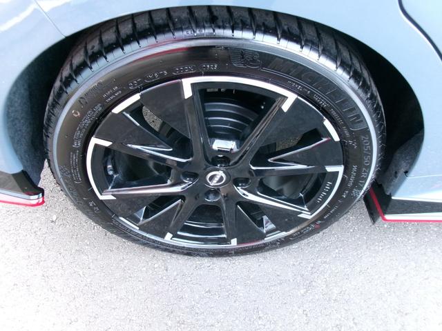 オーラ ニスモ　ＮｉｓｓａｎＣｏｎｎｅｃｔナビ　プロパイロット　ＢＯＳＥパーソナルプラスサウンド　運転席パワーシート　ステアリング・シートヒーター　アラウンドビューモニター　ドライブレコーダー　ＥＴＣ２．０（21枚目）