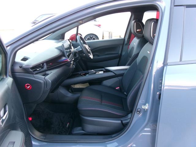 オーラ ニスモ　ＮｉｓｓａｎＣｏｎｎｅｃｔナビ　プロパイロット　ＢＯＳＥパーソナルプラスサウンド　運転席パワーシート　ステアリング・シートヒーター　アラウンドビューモニター　ドライブレコーダー　ＥＴＣ２．０（34枚目）