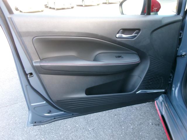 オーラ ニスモ　ＮｉｓｓａｎＣｏｎｎｅｃｔナビ　プロパイロット　ＢＯＳＥパーソナルプラスサウンド　運転席パワーシート　ステアリング・シートヒーター　アラウンドビューモニター　ドライブレコーダー　ＥＴＣ２．０（51枚目）