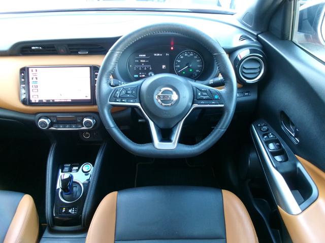 キックス X ツートーンインテリアエディション プロパイロット 純正メモリーナビ アラウンドビューモニター ETC 前後ドライブレコーダー インテリジェントルームミラー SOSコール ステアリング・シートヒーター 衝突軽減ブレーキ 車線逸脱警報(4枚目)