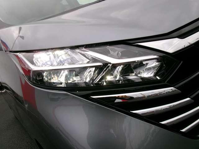 デイズ ハイウェイスター　Ｇターボプロパイロットエディション　純正メモリーナビ　プロパイロット　アラウンドビューモニター　ドライブレコーダー　ＥＴＣ　ＵＳＢポート　ＬＥＤヘッドランプ　フォグランプ　オートライト　衝突軽減ブレーキ　踏み間違い防止　車線逸脱警報（18枚目）