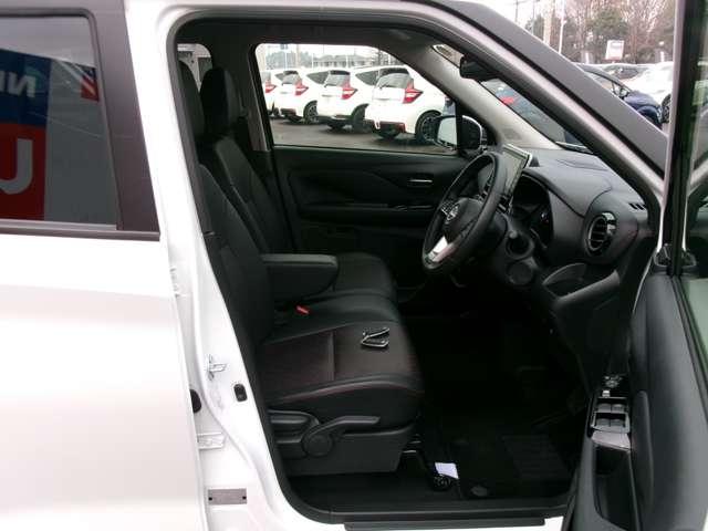 デイズ ハイウェイスター　Ｇターボプロパイロットエディション　純正メモリーナビ　プロパイロット　アラウンドビューモニター　ドライブレコーダー　　ＥＴＣ　ＵＳＢポート　ＬＥＤヘッドラン　プ　フォグランプ　オートライト　衝突軽減ブレーキ　踏み間違い防止　車線逸脱警報（13枚目）