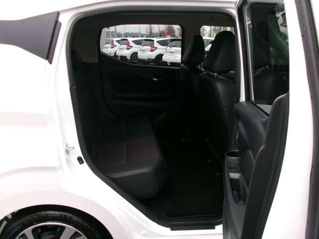 デイズ ハイウェイスター　Ｇターボプロパイロットエディション　純正メモリーナビ　プロパイロット　アラウンドビューモニター　ドライブレコーダー　　ＥＴＣ　ＵＳＢポート　ＬＥＤヘッドラン　プ　フォグランプ　オートライト　衝突軽減ブレーキ　踏み間違い防止　車線逸脱警報（14枚目）