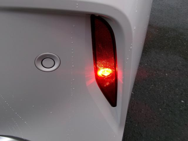 オーラ オーテック　スポーツスペック　純正メモリーナビ　アラウンドビューモニター　ステアリング　シートヒーター　インテリジェントルームミラー　運転席パワーシート　専用チューニングコンピューター　専用サスペンション　パフォーマンスダンパー（43枚目）