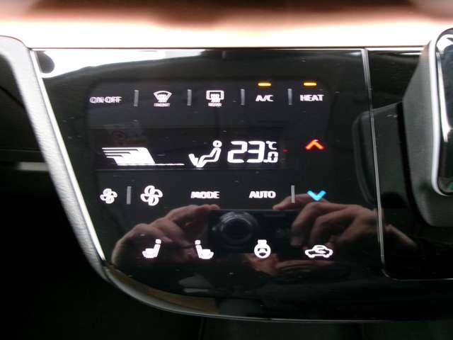サクラ Ｇ　ＮｉｓｓａｎＣｏｎｎｅｃｔナビ　プロパイロット　アラウンドビューモニター　１５インチアルミホイール　寒冷地仕様　ステアリングシートヒーター　プレミアムインテリアパッケージ　ＬＥＤヘッドランプ　ＥＴＣ（9枚目）