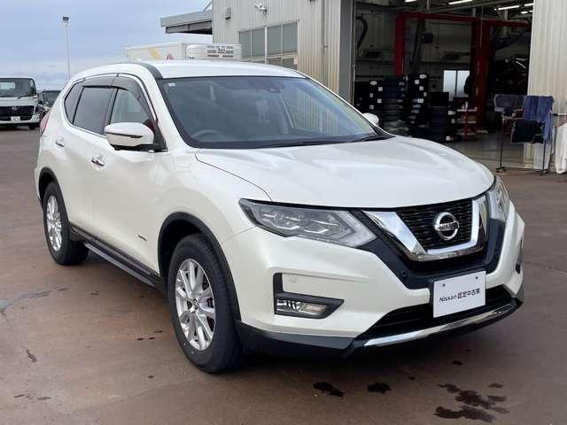 エクストレイル 2.0 20Xi ハイブリッド 4WD ナビTV/ETC/AVM/ドラレコ/シートヒーター(3枚目)