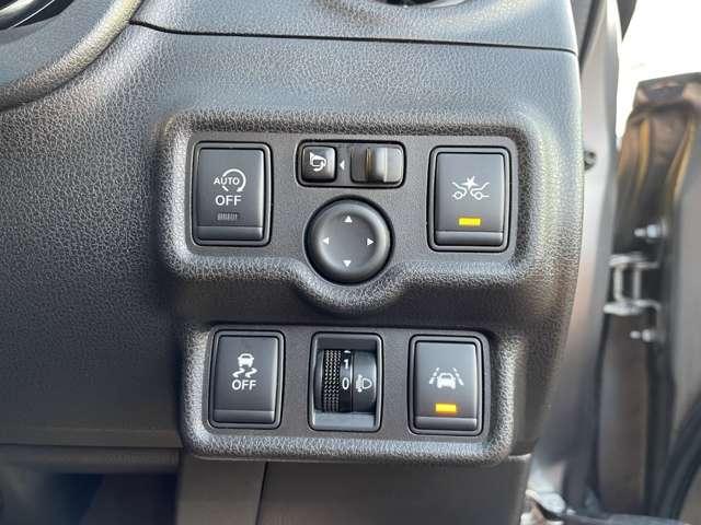 ノート 1.2 X Vセレクション プラスセーフティ ナビTV/アラウンドビューモニター(14枚目)