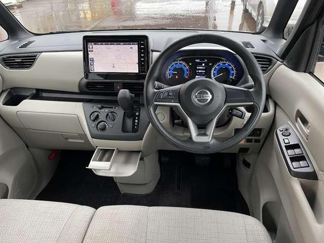 ルークス ６６０　Ｓ　４ＷＤ　ナビＴＶ／バックカメラ／シートヒーター（4枚目）