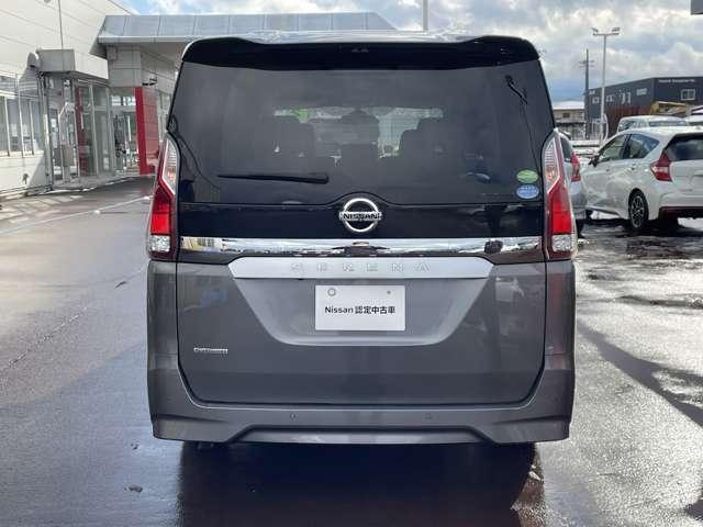 セレナ ２．０　ＸＶ　ナビＴＶ／ＥＴＣ／ＡＶＭ／ドラレコ／オートクルーズ（6枚目）