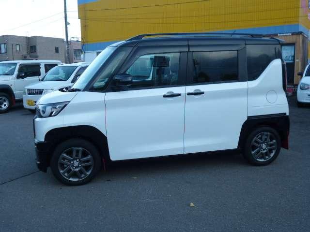 デリカミニ T プレミアム 純正ナビ・フルセグ・ETC(3枚目)