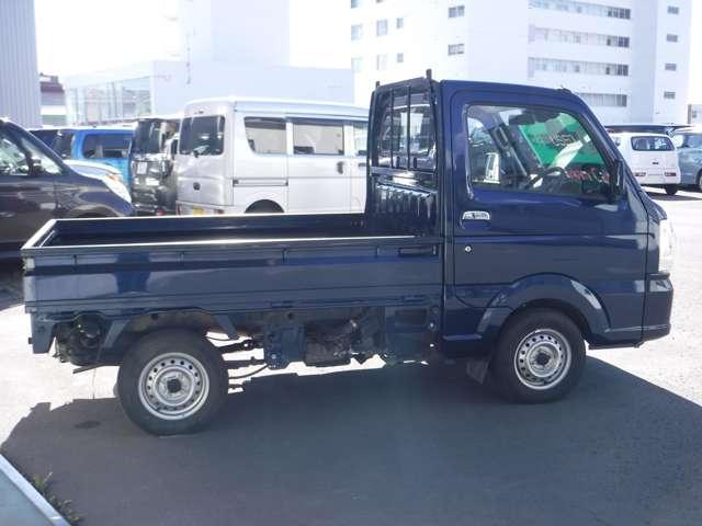 キャリイトラック 60周年記念車 キーレス ブレーキサポート(4枚目)