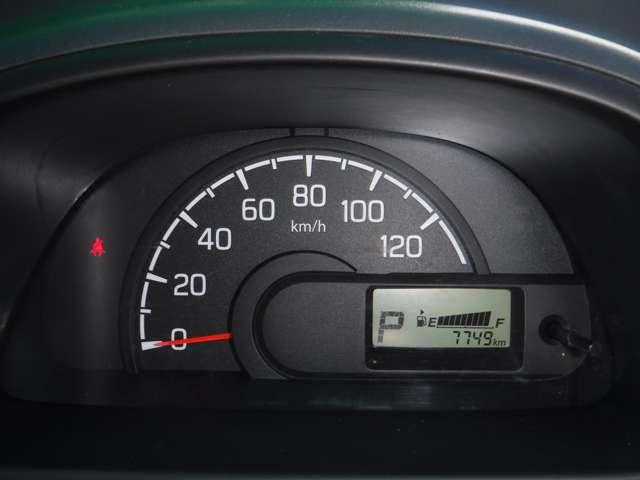 キャリイトラック 60周年記念車 キーレス ブレーキサポート(8枚目)