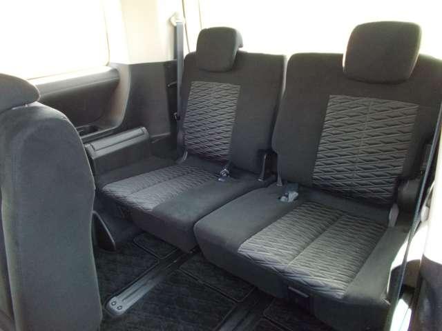 デリカD:5 G スマートキー 後席モニター バックカメラ(12枚目)