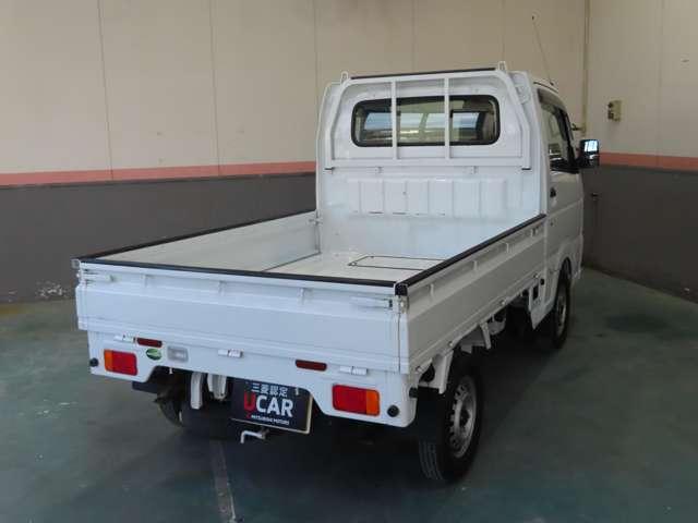 ＮＴ１００クリッパートラック ＤＸ　三方開　Ｗエアバッグ　運転席エアバック　ＰＳ　４ＷＤ　エアコンパワステ　ＡＢＳ　寒冷地仕様（2枚目）