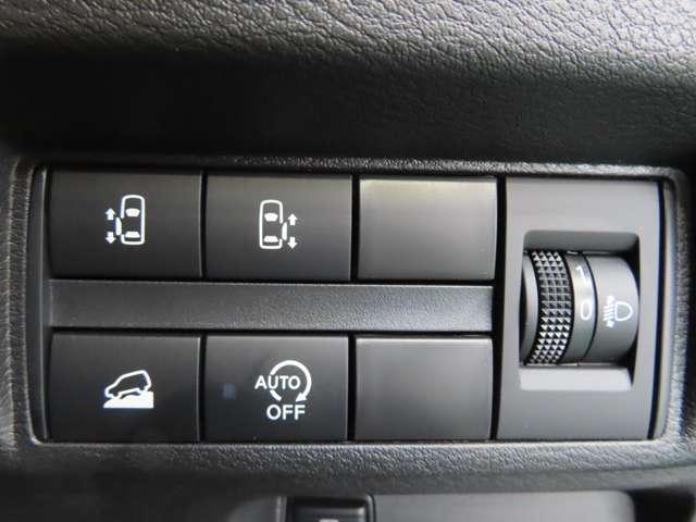 デリカミニ Ｔ　プレミアム　衝突軽減装置　ターボエンジン　ナビＴＶ　寒冷地　パワステ　フルタイム４ＷＤ　エアバッグ　ＬＥＤヘッド　ＥＳＣ　サイドカメラ　クルコン　インテリキー　キーフリー　アルミホイール　フルセグ　シートヒータ（17枚目）