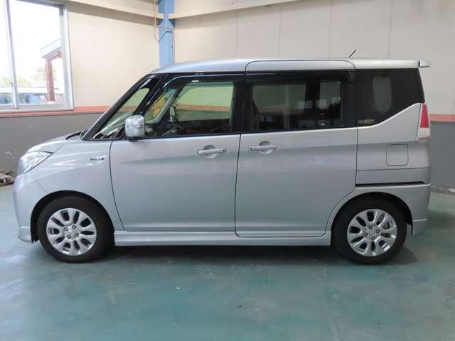 デリカD:2 ハイブリッドMZ 全方位カメラパッケージ メモリーナビ 衝突軽減装置 両側自動ドア コーナーセンサー クルコン アイドリングストップ アルミホイール シートヒーター スマートキー バックカメラ ETC メモリーナビ(6枚目)