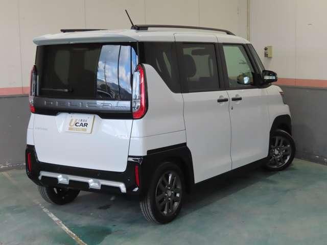 デリカミニ Ｔ　プレミアム　リミテッドエディション　メモリーナビ・マイパイロット　（2枚目）